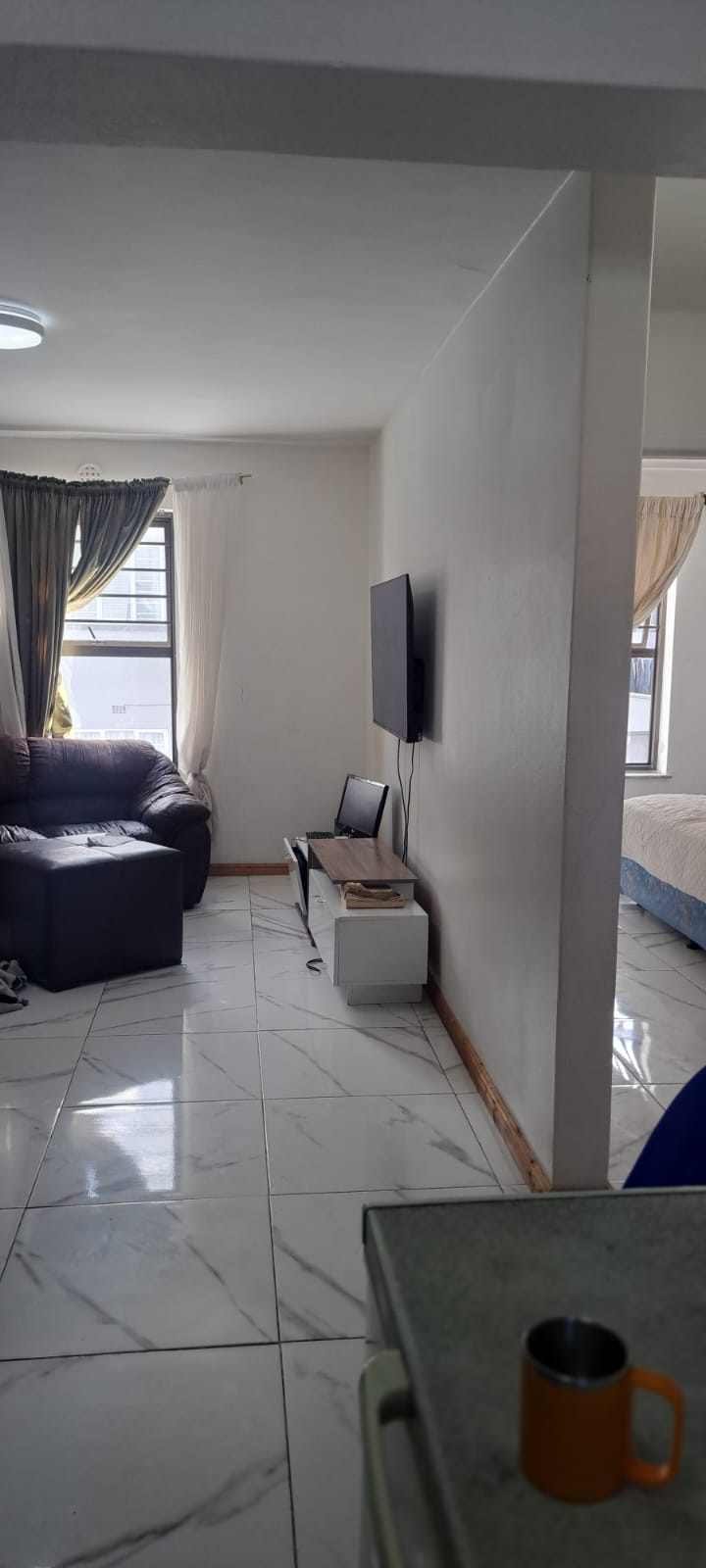 2 Bedroom Property for Sale in Wynberg Western Cape